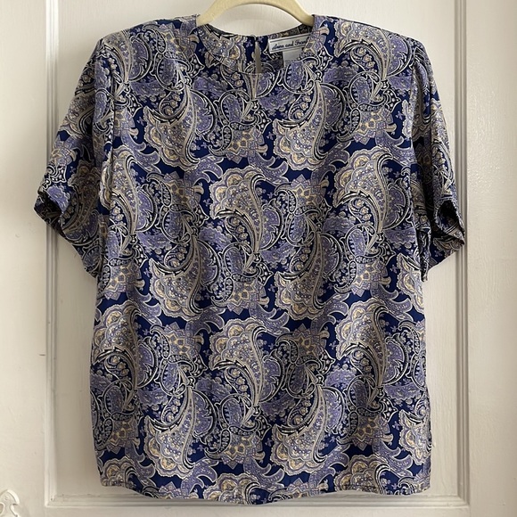 Vintage 100% Silk Paisley Blouse Blue & Pale Yellow Short Sleeved Shirt Top Tee - Picture 8 of 10